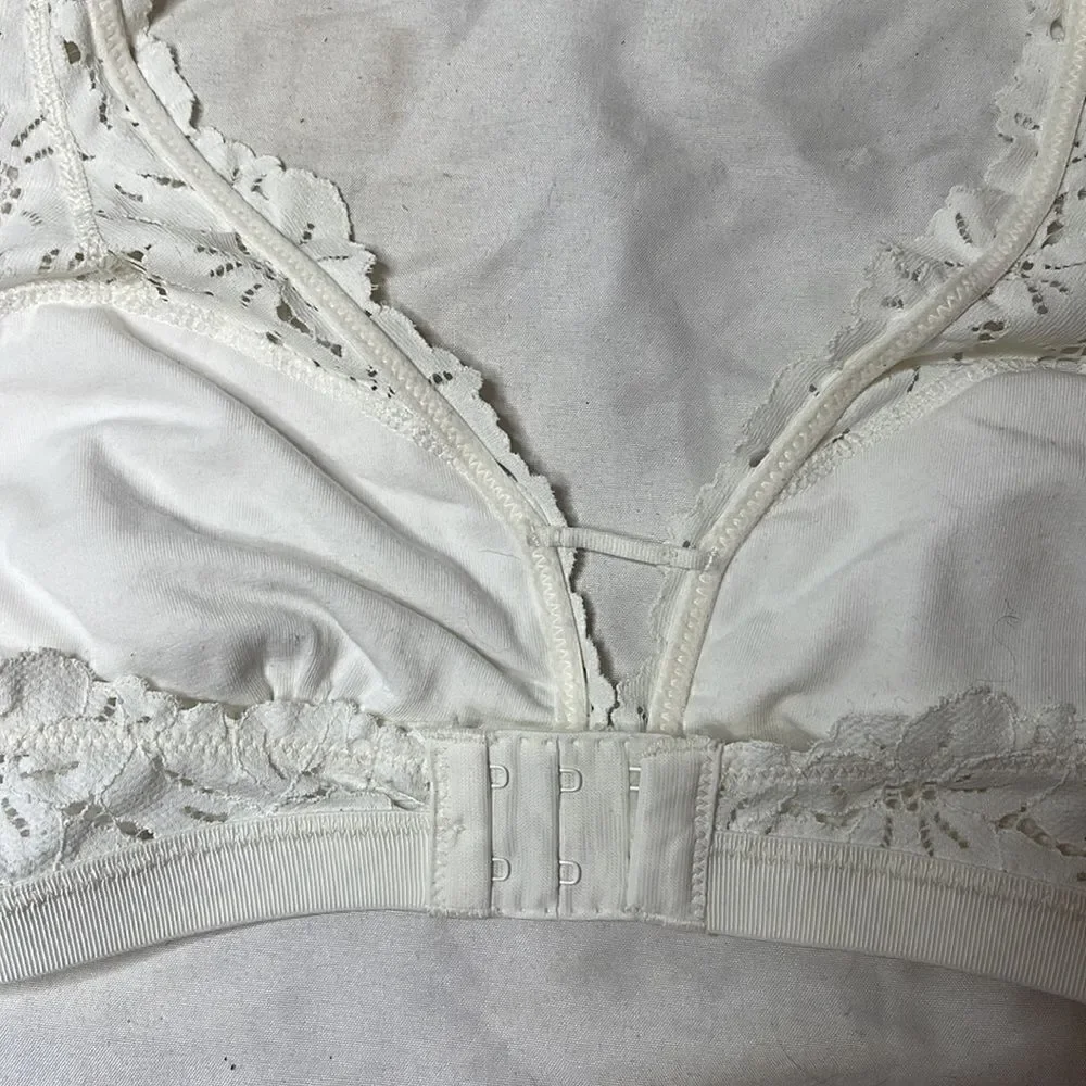 Aerie White Lace Bralette. Size Medium.